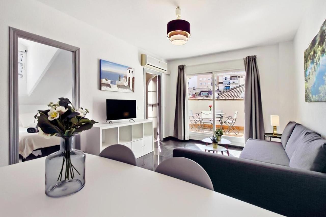 Atico Con Terraza Privada En Malaga Centro Málaga Exterior foto