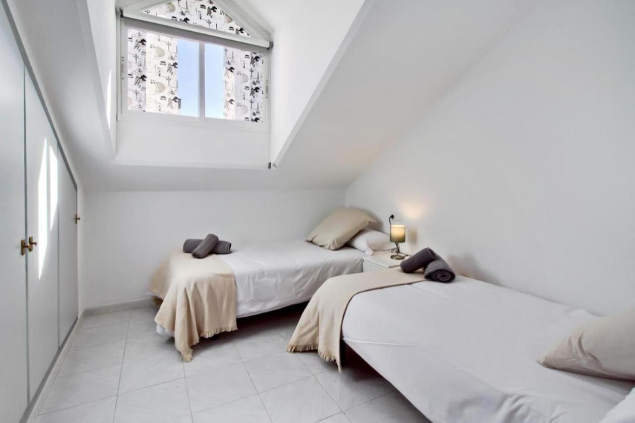 Atico Con Terraza Privada En Malaga Centro Málaga Exterior foto